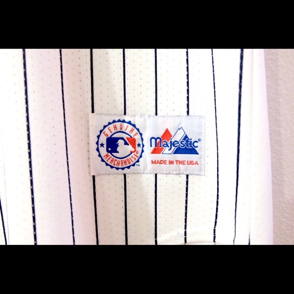 Authentic Majestic Merch Yankees Shirt - Picture 5 of 8